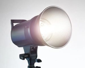 an example of mono-light for photography studio