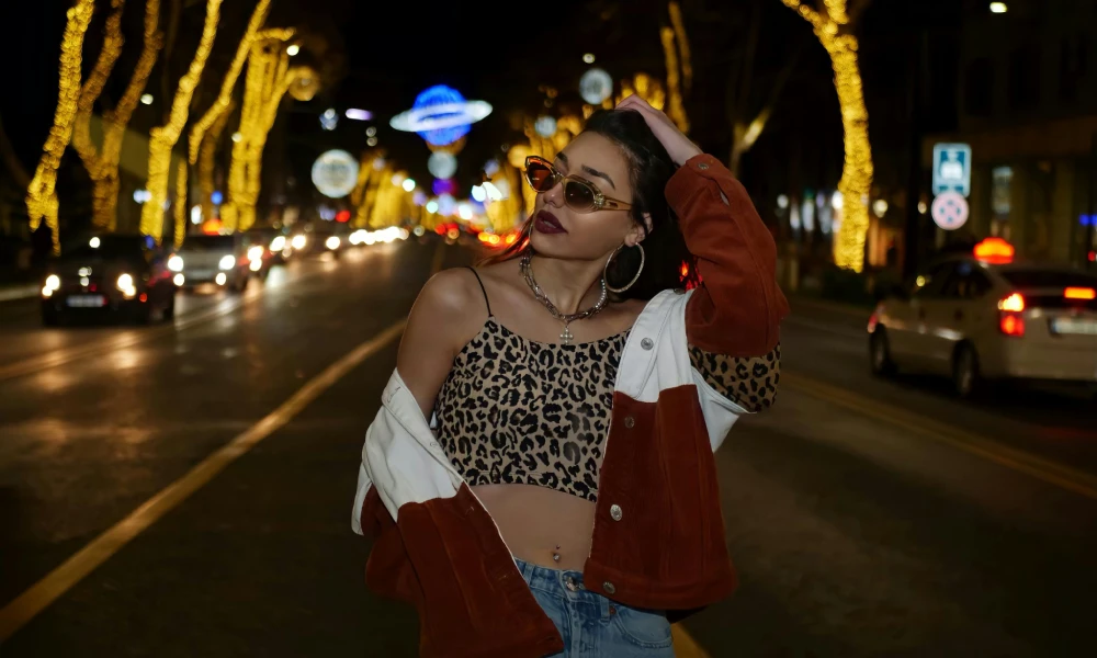 Senior photoshoot in city night light